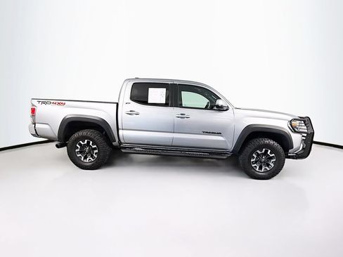 Used 2023 Toyota Tacoma TRD Off-Road AWD/4WD image 11