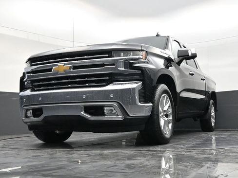 Used 2022 Chevrolet Silverado 1500 LTZ image 28