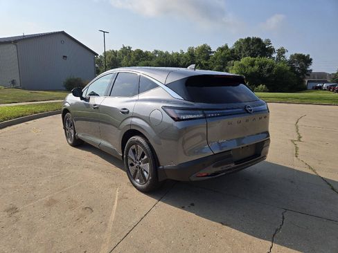 Used 2025 Nissan Murano SL AWD/4WD image 6