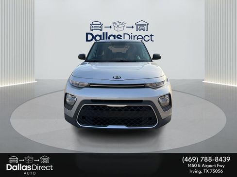 Used 2020 Kia Soul LX image 3
