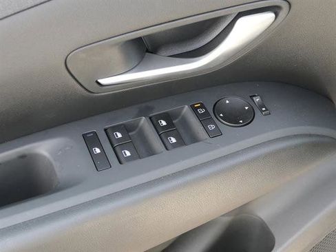 New 2025 Hyundai Tucson XRT image 13