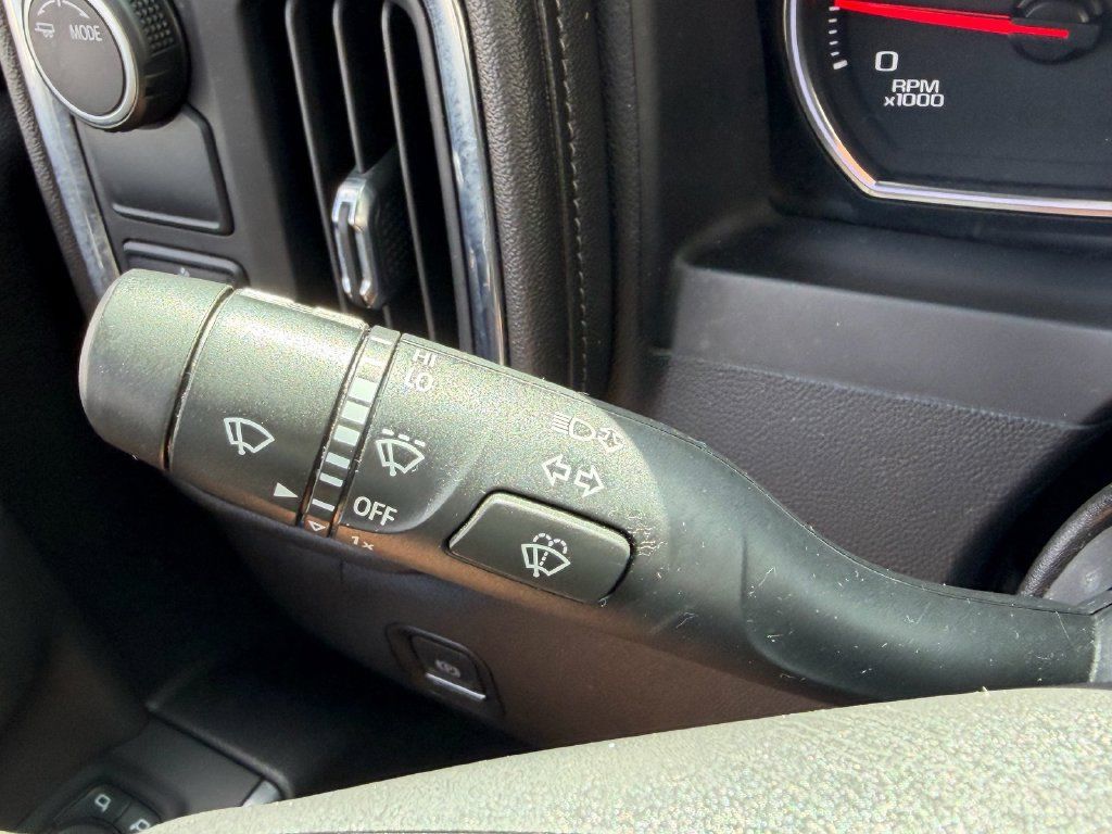 Used 2022 Chevrolet Silverado 2500 LT RWD image 27