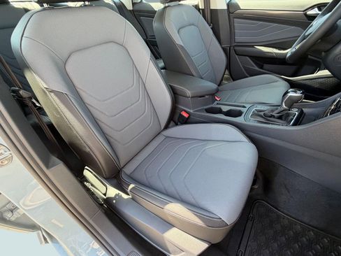 New 2026 Volkswagen Jetta SEL FWD image 21