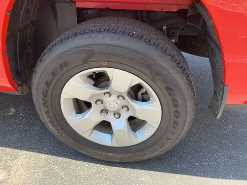 Used 2023 RAM 1500 Big Horn AWD/4WD image 22