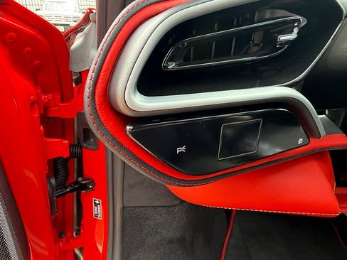 Used 2025 Ferrari 296 GTS RWD image 17