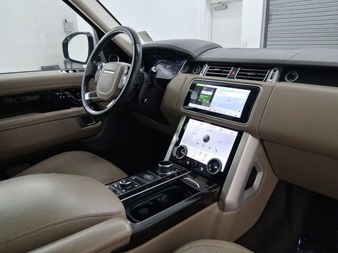Used 2018 Land Rover Range Rover Long Wheelbase Supercharged image 22