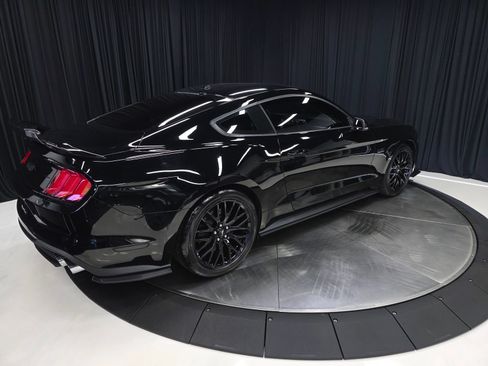 Used 2020 Ford Mustang GT Premium w/ GT Performance Package RWD image 13