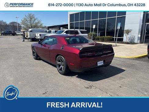 Used 2019 Dodge Challenger SRT Hellcat Redeye image 6