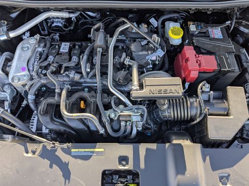 New 2027 Nissan Sentra SR w/ SR Premium Package FWD image 10