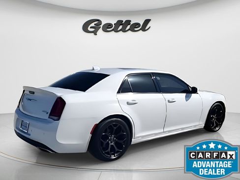 Used 2020 Chrysler 300 S w/ 300S Premium Group image 8