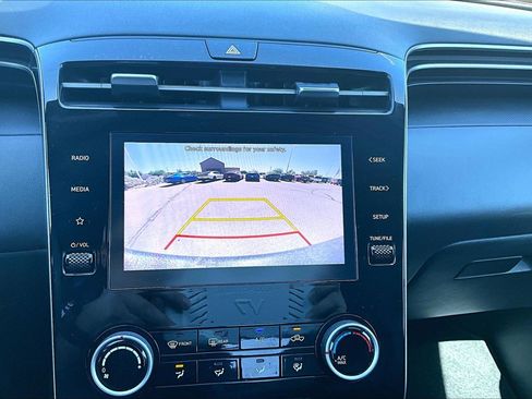 Used 2022 Hyundai Santa Cruz SE FWD image 14