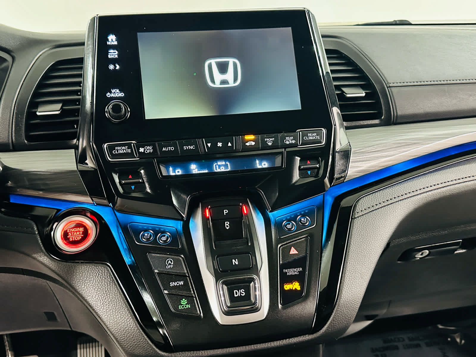 Used 2023 Honda Odyssey Elite image 11