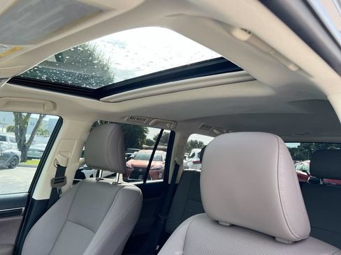 Used 2023 Lexus GX 460 Premium w/ Premium Package AWD/4WD image 19