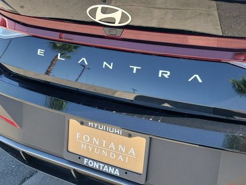 New 2026 Hyundai Elantra SEL Sport FWD image 29
