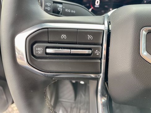 Used 2026 GMC Canyon Denali AWD/4WD image 16