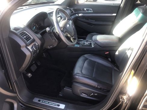 Used 2016 Ford Explorer Sport w/ Equipment Group 401A image 6