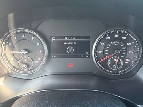 Used 2023 Hyundai Santa Fe SEL AWD/4WD image 2