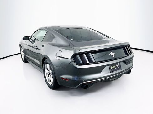 Used 2017 Ford Mustang V6 image 5