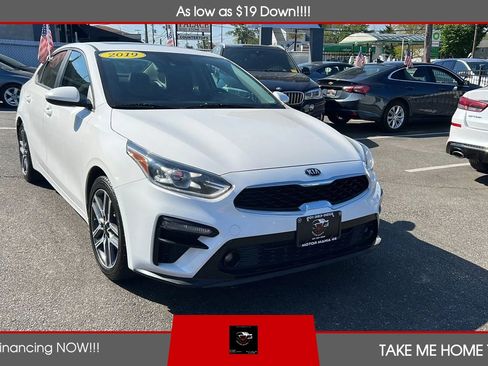 Used 2019 Kia Forte S w/ S Premium Package FWD image 7