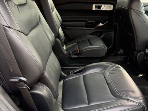 Used 2022 Ford Explorer ST w/ Equipment Group 401A image 23
