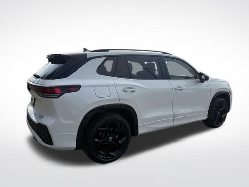 New 2026 Volkswagen Tiguan SE R-Line image 2