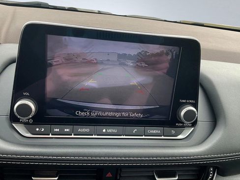 Certified 2023 Nissan Rogue SV image 27