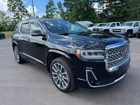 Used 2022 GMC Acadia Denali w/ GMC Pro Grade Package AWD/4WD image 7