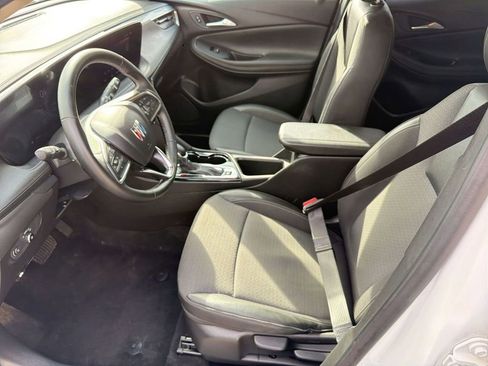 Used 2025 Buick Encore GX Preferred image 18