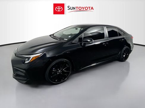 Used 2024 Toyota Corolla SE FWD image 9