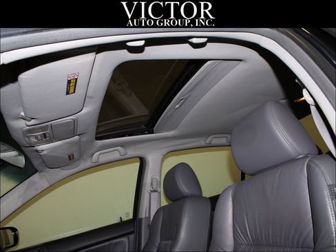 Used 2005 Honda Accord EX image 17