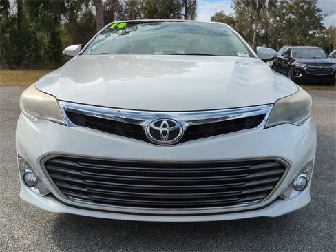 Used 2014 Toyota Avalon Limited image 9