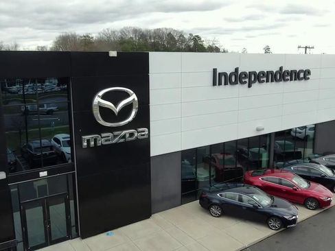 Used 2024 MAZDA CX-30 AWD 2.5 S w/ Select Sport Pkg image 3