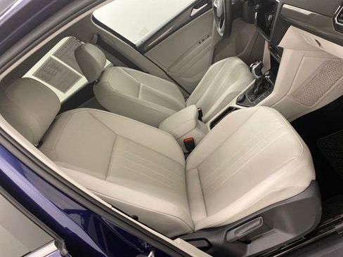 Used 2023 Volkswagen Tiguan SE image 30