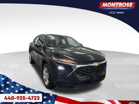 Used 2024 Chevrolet Trax LS image 7