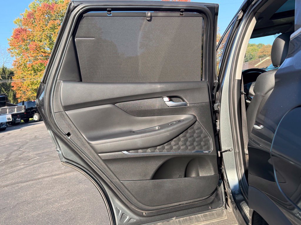 Used 2020 Hyundai Santa Fe Limited AWD/4WD image 15