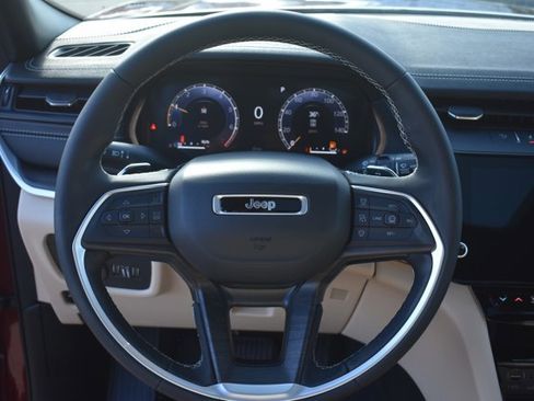 New 2026 Jeep Grand Cherokee L Limited image 21