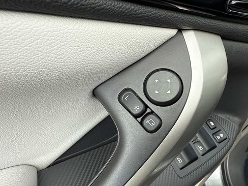 Used 2025 Mitsubishi Eclipse Cross SEL image 19