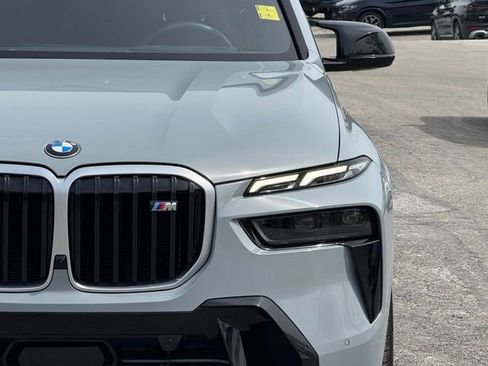 Certified 2025 BMW X7 M60i AWD/4WD image 12