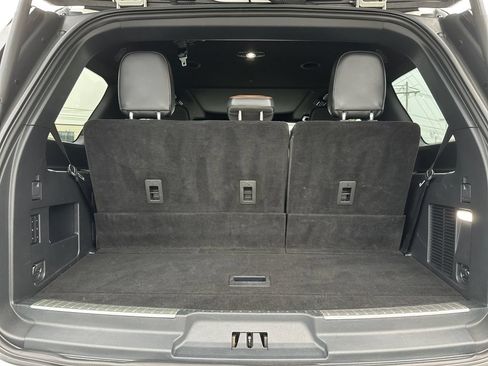 Used 2023 Lincoln Navigator Reserve w/ Monochromatic Package AWD/4WD image 17