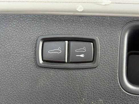 Used 2017 Porsche Macan S AWD/4WD image 17