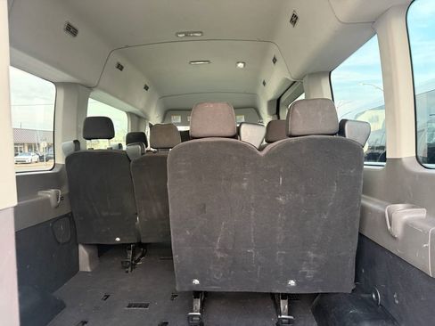 Used 2021 Ford Transit 350 XLT image 28