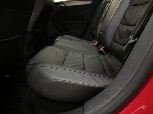 Used 2012 Volkswagen GTI 4-Door FWD image 38