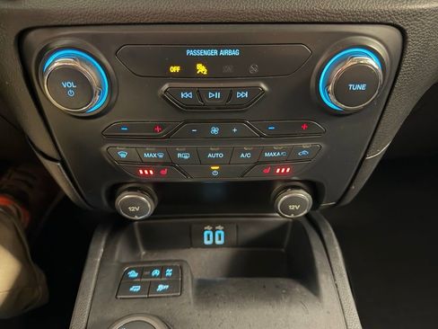 Used 2020 Ford Ranger XLT w/ Equipment Group 302A Luxury AWD/4WD image 25