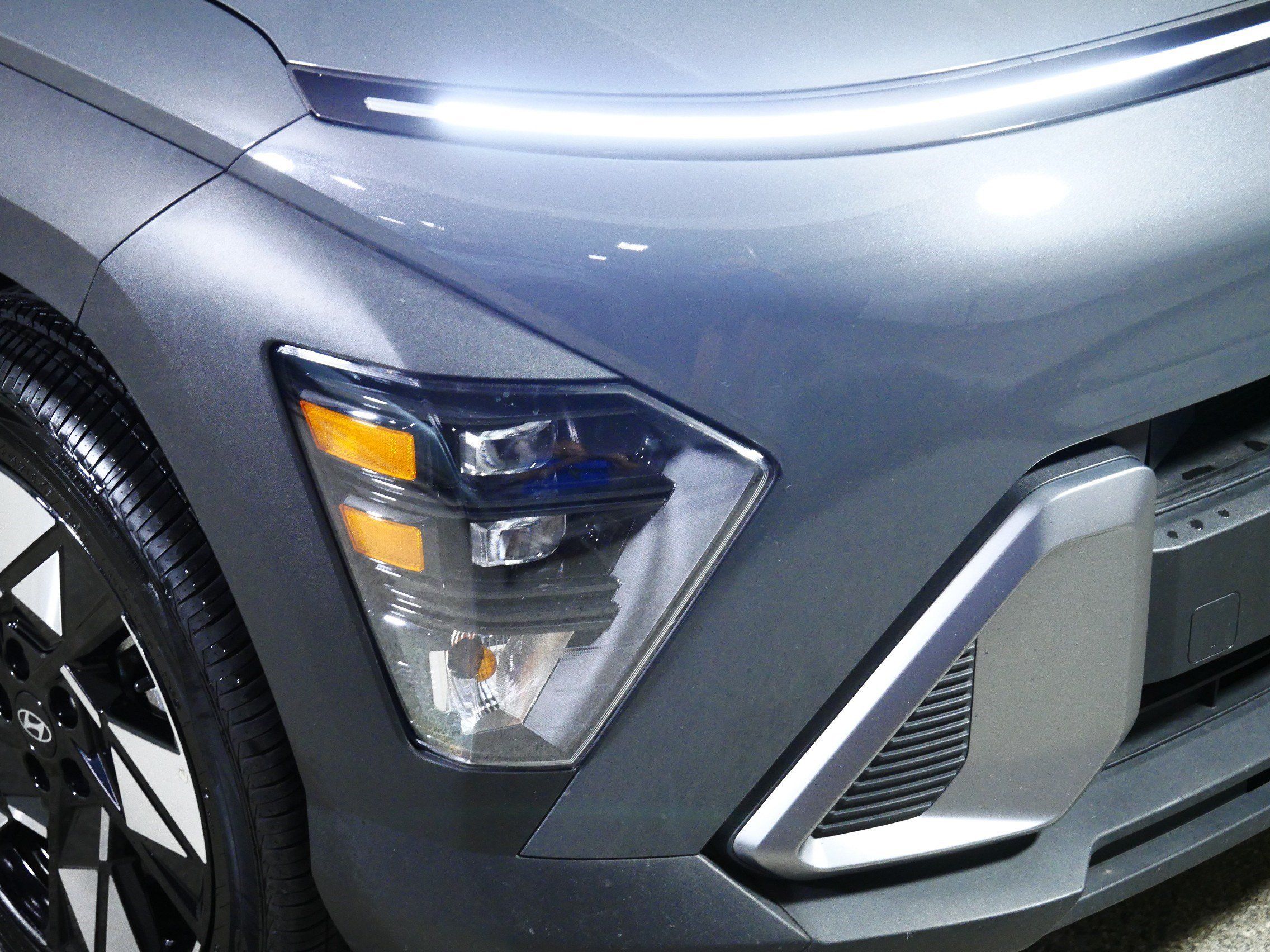 Used 2025 Hyundai Kona SEL AWD/4WD image 16