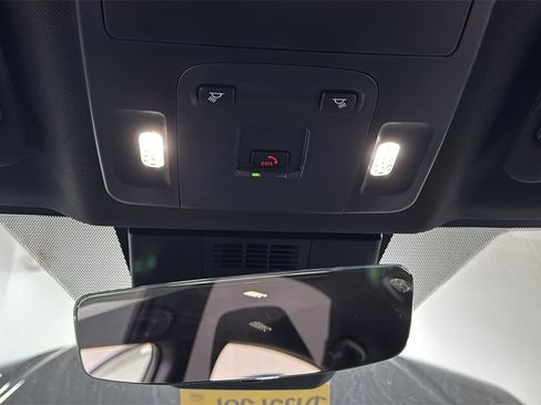 New 2026 Toyota Camry SE image 11