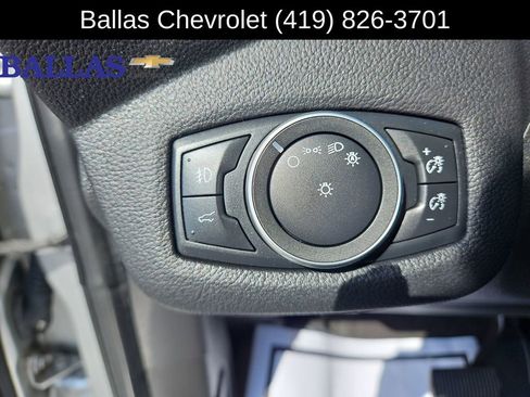 Used 2018 Ford Escape SE FWD image 18
