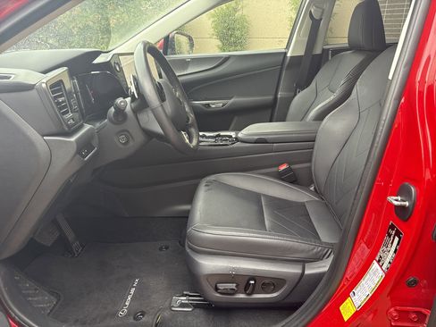 Used 2025 Lexus NX 350 AWD w/ Cold Area Package image 16