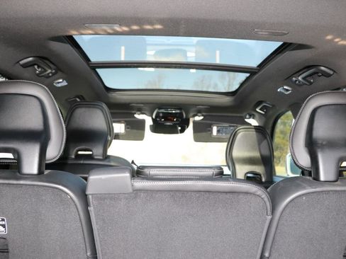 Used 2019 Volvo XC90 T6 R-Design w/ Advanced Package AWD/4WD image 9