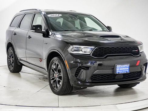 Used 2024 Dodge Durango GT AWD/4WD image 14