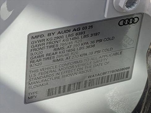 Certified 2025 Audi Q7 2.0T Premium w/ Convenience Plus Package AWD/4WD image 27